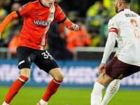 九游体育入口 -关于NBA总决赛倒计时，阿斯顿维拉清晨防线松动，细节引发关注，压力陡增，更衣室氛围转暖的信息